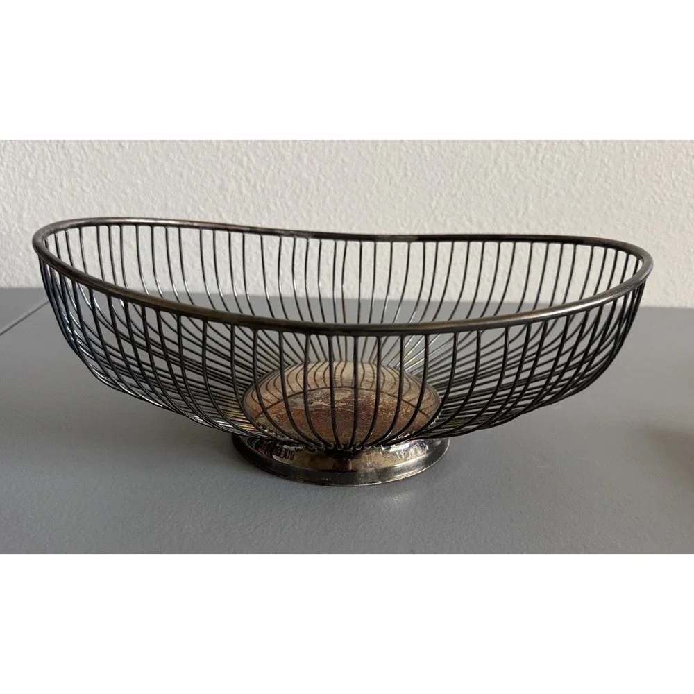 Vintage Leonard Silverplate Wire Fruit Basket MCM Oval Bread Bowl Hong Kong